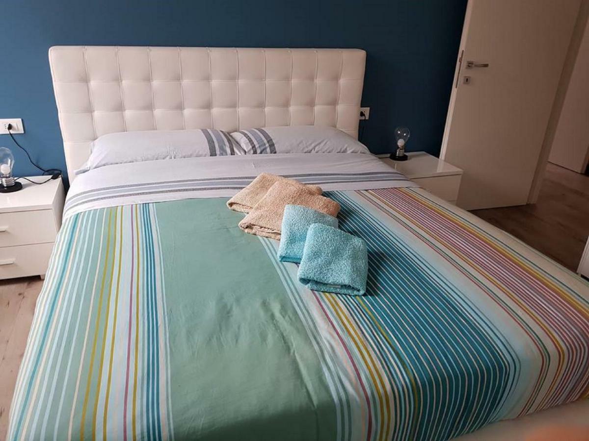 Light & Colours Apartment Bologna Ngoại thất bức ảnh
